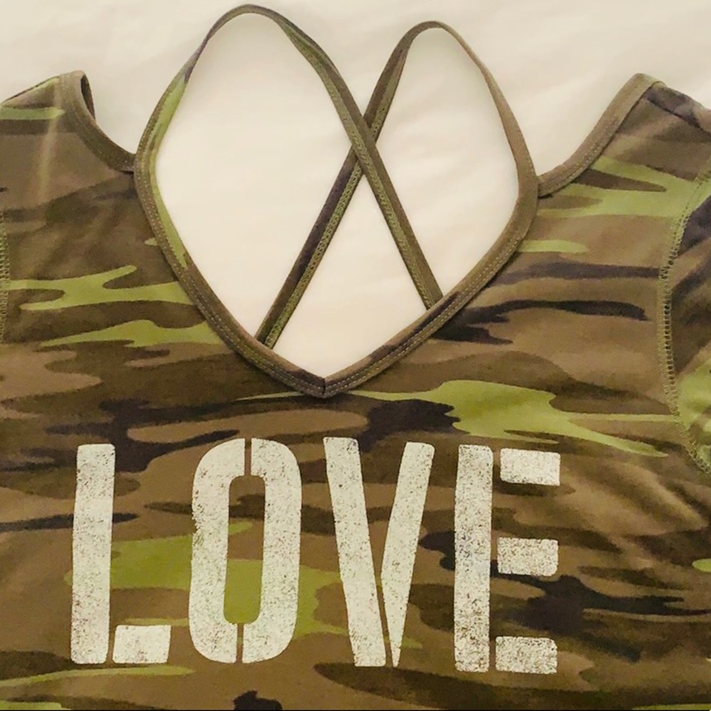 Camo Tee
